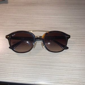 Ray Bans sunglasses
